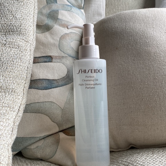 Shiseido Perfect Cleaning Oil - Picture 9 of 9